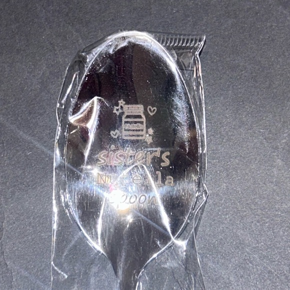 Sisters Nutella Spoon - Picture 2 of 3